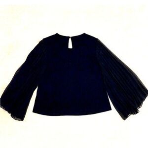 W5 Anthropologie Womens Black Top Pleated Bell Sleeves Size Medium